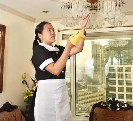 在香港要怎么才能聘請(qǐng)菲傭呢？雇傭菲傭需要哪些條件？最全香港雇傭菲傭攻略